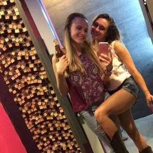 Meet your Posher, Katelyn